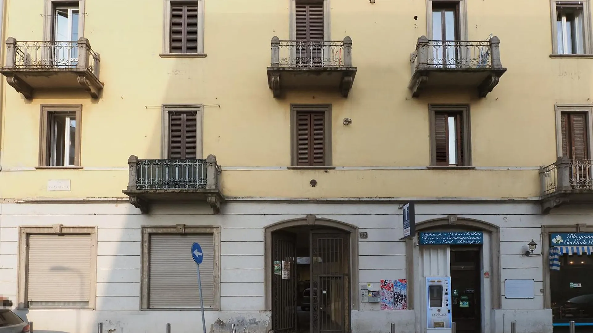 Primopiano - Valtorta Apartment Milan 0*,  Italy